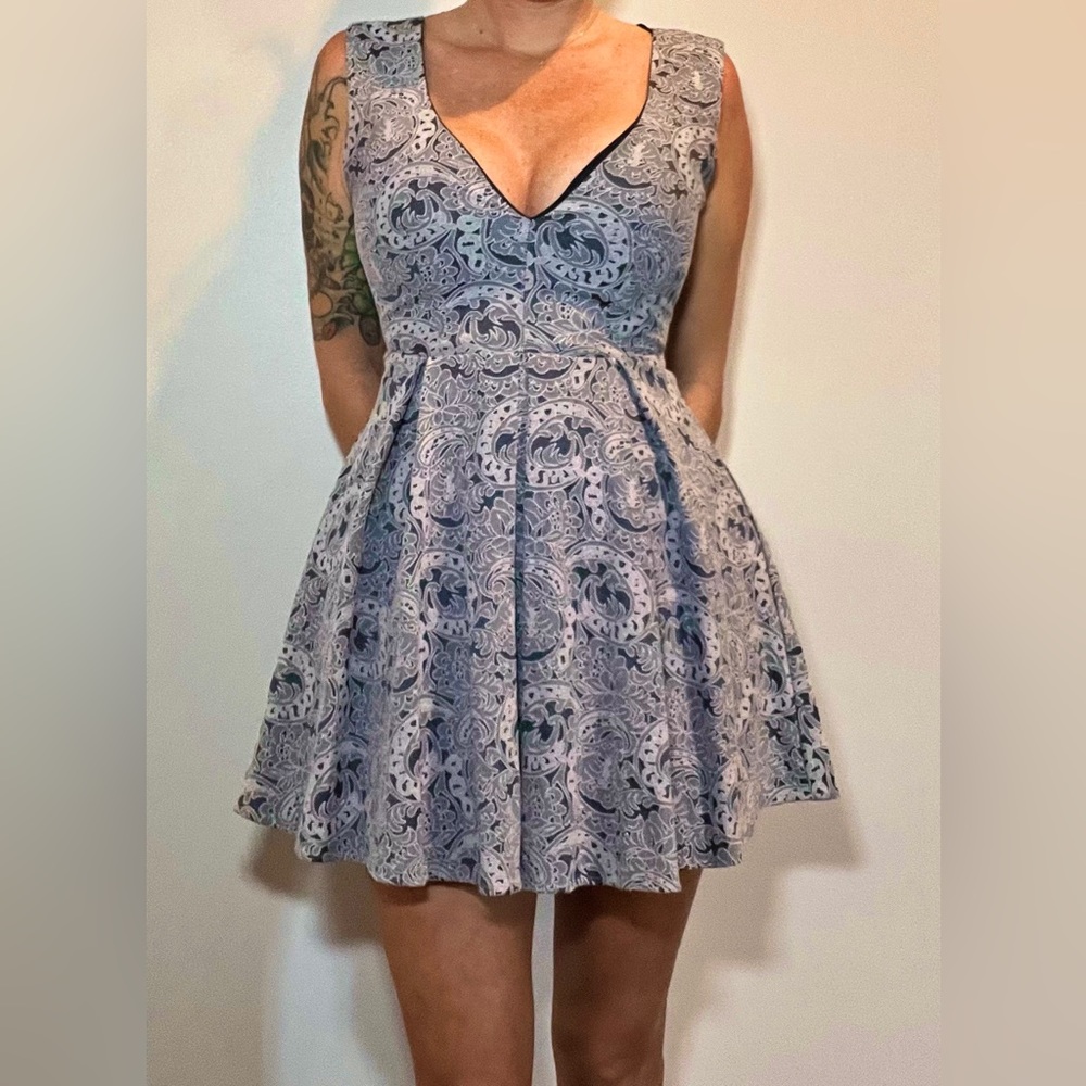 Vintage Jacquard Mini Dress 🖤⚜️